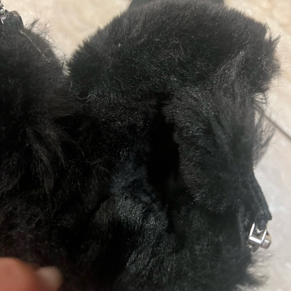 Black Fur fold-down J SLIDES sneakers, size 9 - Picture 4 of 9